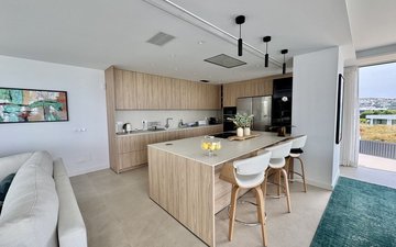 Property slide 14