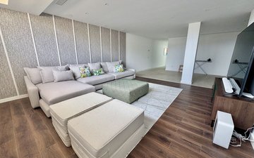 Property slide 40