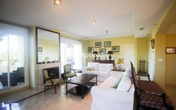 Property slide 18