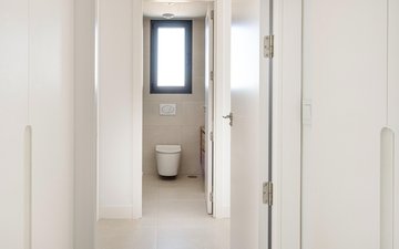 Property slide 16