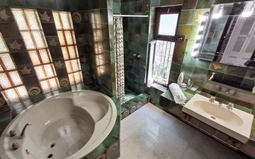 Property slide 34