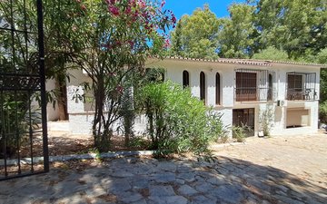 Property slide 48