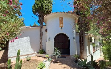 Property slide 9
