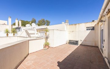 Property slide 17