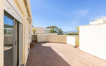 Property slide 31