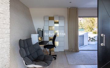 Property slide 39