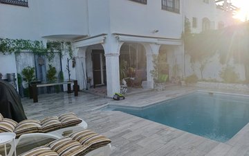 Property slide 19
