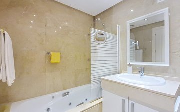 Property slide 22