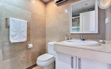 Property slide 33