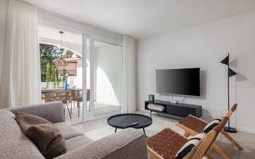 Property slide 18