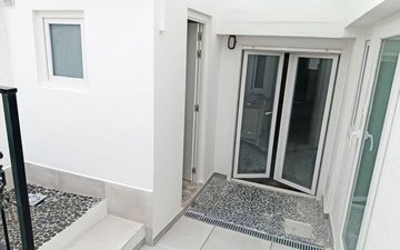 Property slide 20