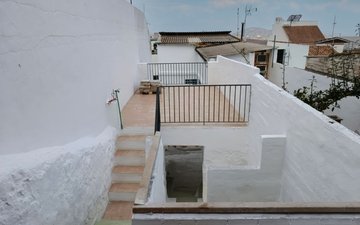 Property slide 22