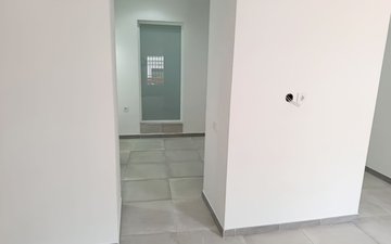 Property slide 6