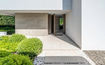 Property slide 39