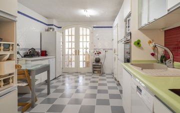 Property slide 7