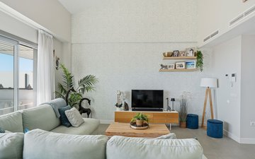 Property slide 19