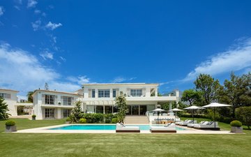Property slide 35