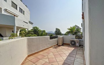 Property slide 14