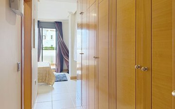 Property slide 22