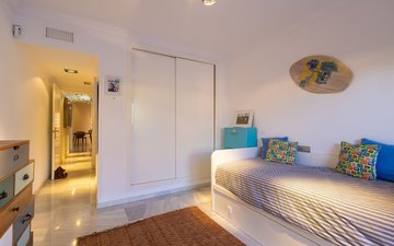 Property slide 36