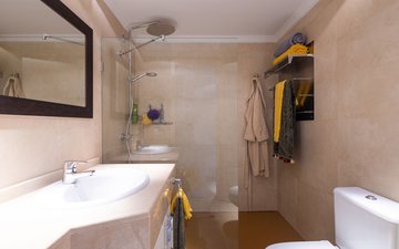 Property slide 40
