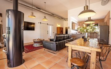 Property slide 16