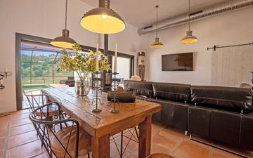 Property slide 19