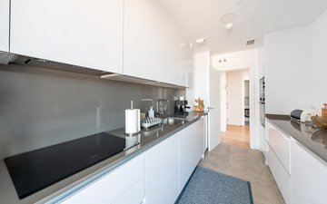 Property slide 21