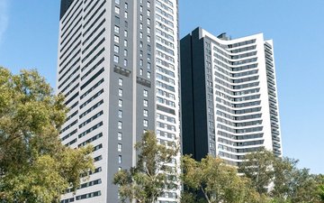 Property slide 40