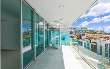 Property slide 19