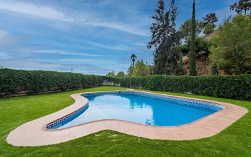 Property slide 4