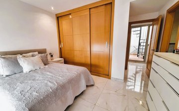Property slide 20