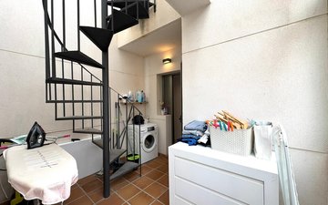 Property slide 28