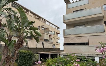 Property slide 34