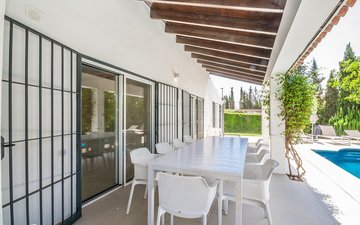 Property slide 17