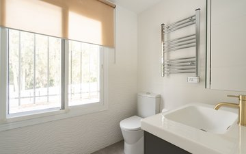 Property slide 44