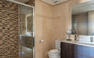 Property slide 10