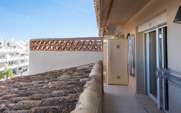 Property slide 12