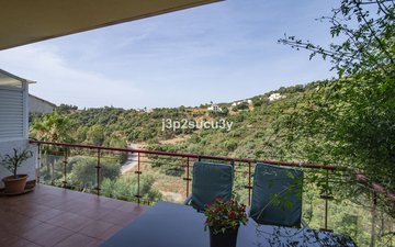 Property slide 17