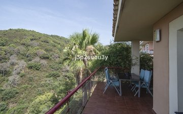 Property slide 18
