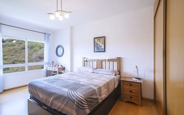 Property slide 22