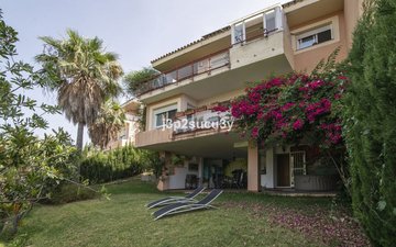 Property slide 32