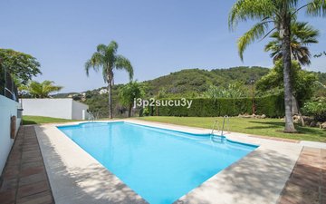 Property slide 36