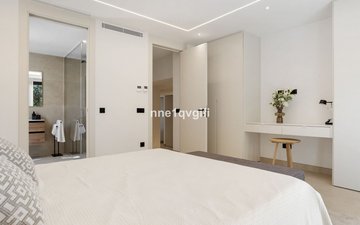 Property slide 25