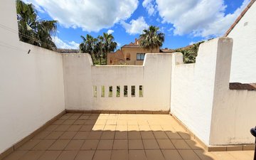 Property slide 20