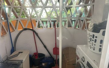 Property slide 25