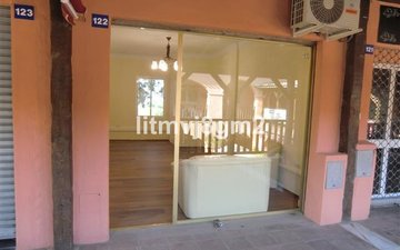 Property slide 10