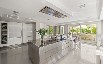 Property slide 17
