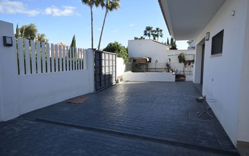 Property slide 28