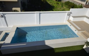 Property slide 40